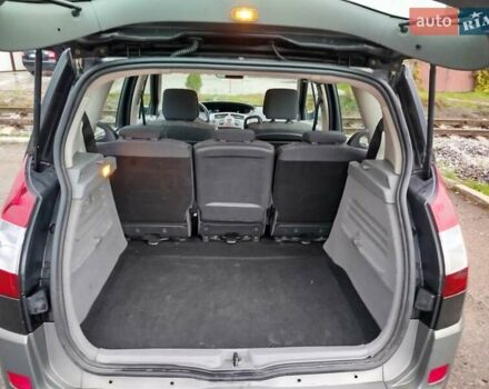 Черный Рено Сценик, объемом двигателя 1.6 л и пробегом 215 тыс. км за 4900 $, фото 8 на Automoto.ua