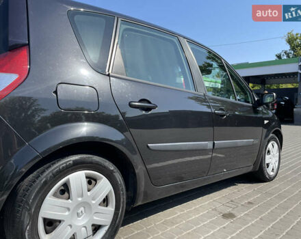 Черный Рено Сценик, объемом двигателя 1.99 л и пробегом 313 тыс. км за 5799 $, фото 7 на Automoto.ua