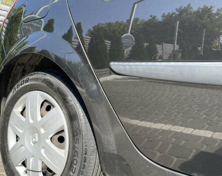 Черный Рено Сценик, объемом двигателя 1.99 л и пробегом 313 тыс. км за 5799 $, фото 10 на Automoto.ua