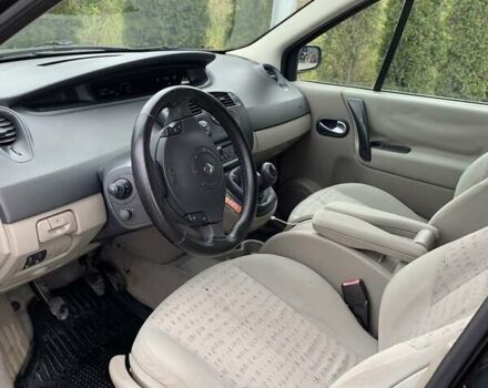 Черный Рено Сценик, объемом двигателя 1.6 л и пробегом 253 тыс. км за 4700 $, фото 13 на Automoto.ua