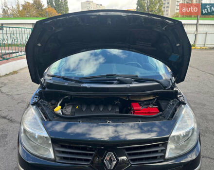 Черный Рено Сценик, объемом двигателя 1.6 л и пробегом 192 тыс. км за 5300 $, фото 24 на Automoto.ua