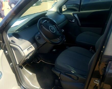 Рено Сценик 2007 в Одессе на Automoto.ua Черный Рено Сценик, объемом двигателя 1.5 л и пробегом 0 тыс. км за 4600 $, фото 4 на Automoto.ua