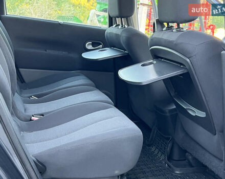Черный Рено Сценик, объемом двигателя 1.6 л и пробегом 235 тыс. км за 4650 $, фото 60 на Automoto.ua