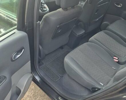 Рено Сценик 2007 в Луцке на Automoto.ua Черный Рено Сценик, объемом двигателя 1.6 л и пробегом 161 тыс. км за 5100 $, фото 11 на Automoto.ua