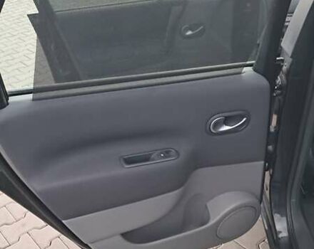 Чорний Рено Сценік, об'ємом двигуна 1.6 л та пробігом 226 тис. км за 4650 $, фото 13 на Automoto.ua