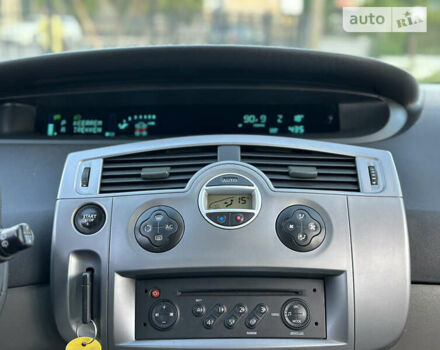 Рено Сценик 2007 в Виннице на Automoto.ua Черный Рено Сценик, объемом двигателя 1.6 л и пробегом 226 тыс. км за 5650 $, фото 29 на Automoto.ua