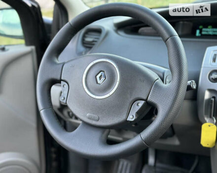 Рено Сценик 2007 в Виннице на Automoto.ua Черный Рено Сценик, объемом двигателя 1.6 л и пробегом 226 тыс. км за 5650 $, фото 30 на Automoto.ua