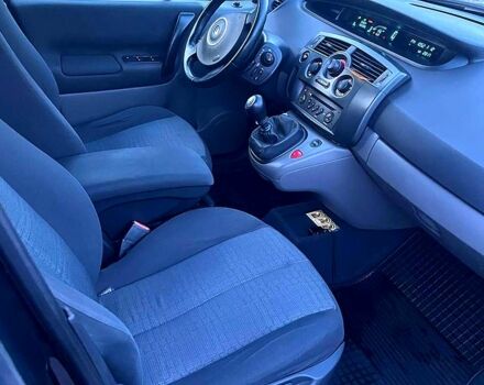 Черный Рено Сценик, объемом двигателя 1.6 л и пробегом 284 тыс. км за 5500 $, фото 9 на Automoto.ua