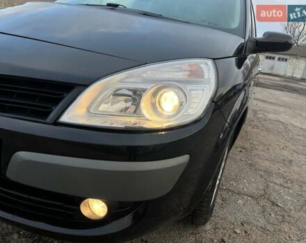 Черный Рено Сценик, объемом двигателя 1.6 л и пробегом 162 тыс. км за 5800 $, фото 14 на Automoto.ua