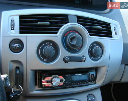 Черный Рено Сценик, объемом двигателя 1.5 л и пробегом 194 тыс. км за 4600 $, фото 18 на Automoto.ua