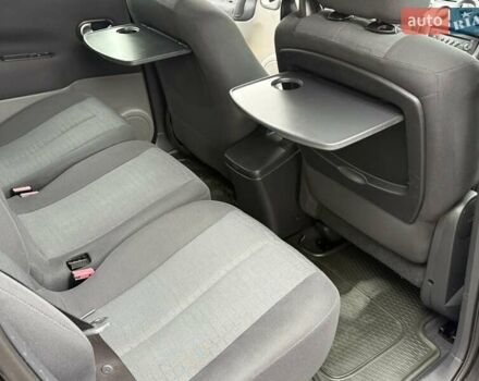 Черный Рено Сценик, объемом двигателя 1.6 л и пробегом 212 тыс. км за 5800 $, фото 31 на Automoto.ua