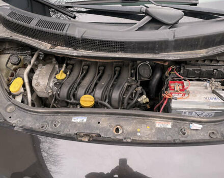 Чорний Рено Сценік, об'ємом двигуна 1.6 л та пробігом 233 тис. км за 5599 $, фото 16 на Automoto.ua