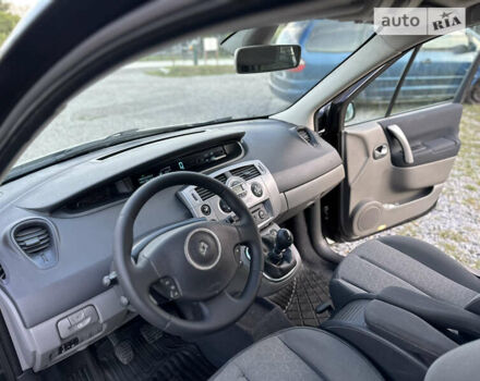Рено Сценик 2007 в Виннице на Automoto.ua Черный Рено Сценик, объемом двигателя 1.6 л и пробегом 226 тыс. км за 5650 $, фото 32 на Automoto.ua