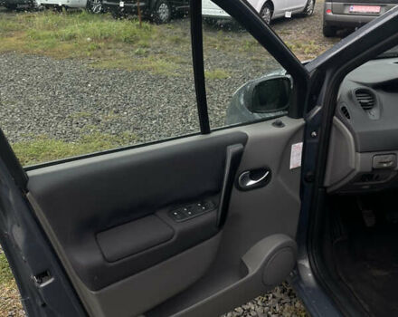 Чорний Рено Сценік, об'ємом двигуна 1.6 л та пробігом 191 тис. км за 5350 $, фото 9 на Automoto.ua