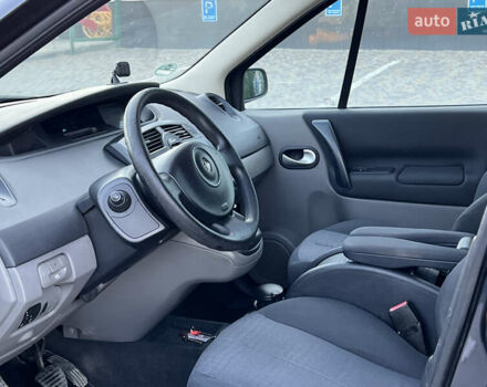 Черный Рено Сценик, объемом двигателя 1.6 л и пробегом 235 тыс. км за 4650 $, фото 45 на Automoto.ua