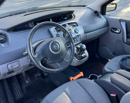 Чорний Рено Сценік, об'ємом двигуна 1.6 л та пробігом 190 тис. км за 5700 $, фото 10 на Automoto.ua