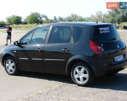 Черный Рено Сценик, объемом двигателя 1.5 л и пробегом 194 тыс. км за 4600 $, фото 2 на Automoto.ua