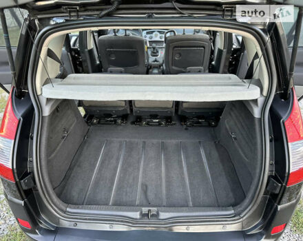 Рено Сценик 2007 в Виннице на Automoto.ua Черный Рено Сценик, объемом двигателя 1.6 л и пробегом 226 тыс. км за 5650 $, фото 55 на Automoto.ua