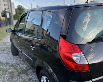 Рено Сценик 2007 в Виннице на Automoto.ua Черный Рено Сценик, объемом двигателя 1.6 л и пробегом 226 тыс. км за 5650 $, фото 24 на Automoto.ua