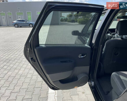 Черный Рено Сценик, объемом двигателя 1.6 л и пробегом 200 тыс. км за 5500 $, фото 20 на Automoto.ua