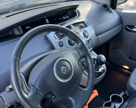 Чорний Рено Сценік, об'ємом двигуна 1.6 л та пробігом 190 тис. км за 5700 $, фото 9 на Automoto.ua