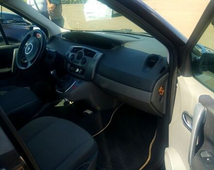 Рено Сценик 2007 в Одессе на Automoto.ua Черный Рено Сценик, объемом двигателя 1.5 л и пробегом 0 тыс. км за 4600 $, фото 9 на Automoto.ua