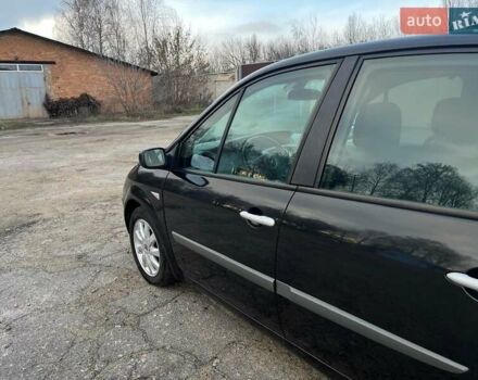 Черный Рено Сценик, объемом двигателя 1.6 л и пробегом 162 тыс. км за 5800 $, фото 12 на Automoto.ua