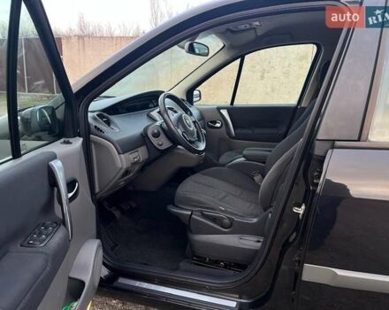 Черный Рено Сценик, объемом двигателя 1.6 л и пробегом 162 тыс. км за 5800 $, фото 17 на Automoto.ua