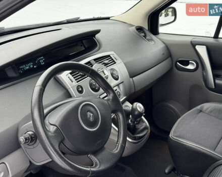 Черный Рено Сценик, объемом двигателя 1.9 л и пробегом 260 тыс. км за 4850 $, фото 29 на Automoto.ua