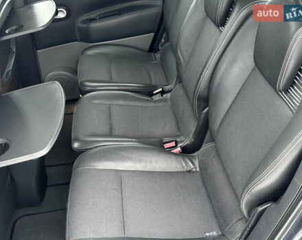 Черный Рено Сценик, объемом двигателя 1.9 л и пробегом 260 тыс. км за 4850 $, фото 41 на Automoto.ua