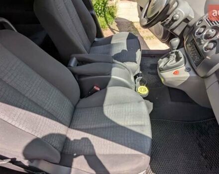 Чорний Рено Сценік, об'ємом двигуна 1.9 л та пробігом 242 тис. км за 6099 $, фото 21 на Automoto.ua