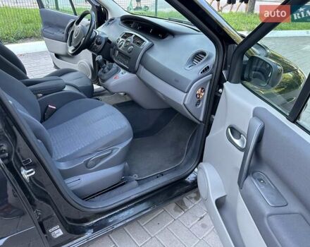 Черный Рено Сценик, объемом двигателя 1.6 л и пробегом 186 тыс. км за 5450 $, фото 28 на Automoto.ua