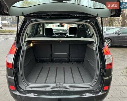 Черный Рено Сценик, объемом двигателя 1.6 л и пробегом 187 тыс. км за 5500 $, фото 8 на Automoto.ua