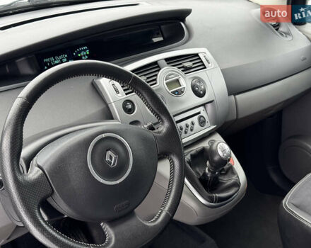 Черный Рено Сценик, объемом двигателя 1.9 л и пробегом 260 тыс. км за 4850 $, фото 30 на Automoto.ua