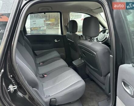 Черный Рено Сценик, объемом двигателя 1.6 л и пробегом 187 тыс. км за 5500 $, фото 11 на Automoto.ua