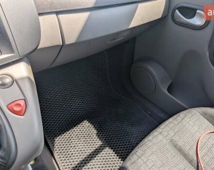 Чорний Рено Сценік, об'ємом двигуна 1.9 л та пробігом 242 тис. км за 6099 $, фото 31 на Automoto.ua