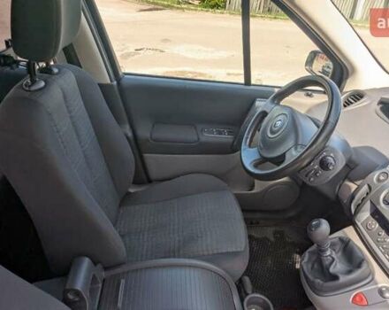 Чорний Рено Сценік, об'ємом двигуна 1.9 л та пробігом 242 тис. км за 6099 $, фото 32 на Automoto.ua