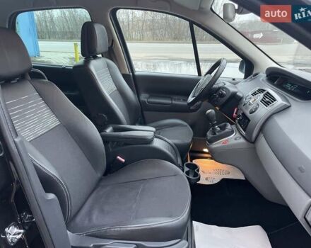 Чорний Рено Сценік, об'ємом двигуна 1.6 л та пробігом 174 тис. км за 6500 $, фото 47 на Automoto.ua