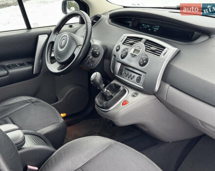 Черный Рено Сценик, объемом двигателя 1.9 л и пробегом 260 тыс. км за 4850 $, фото 25 на Automoto.ua