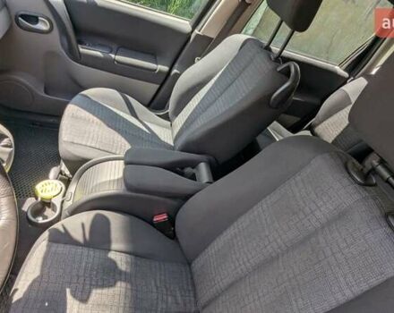 Чорний Рено Сценік, об'ємом двигуна 1.9 л та пробігом 242 тис. км за 6099 $, фото 30 на Automoto.ua