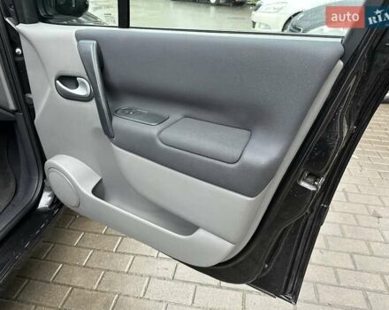 Черный Рено Сценик, объемом двигателя 1.6 л и пробегом 187 тыс. км за 5500 $, фото 13 на Automoto.ua