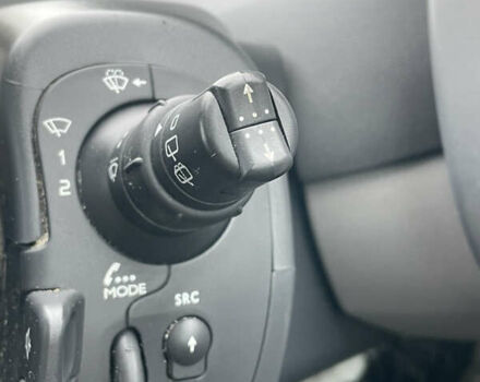 Черный Рено Сценик, объемом двигателя 1.6 л и пробегом 212 тыс. км за 5450 $, фото 22 на Automoto.ua