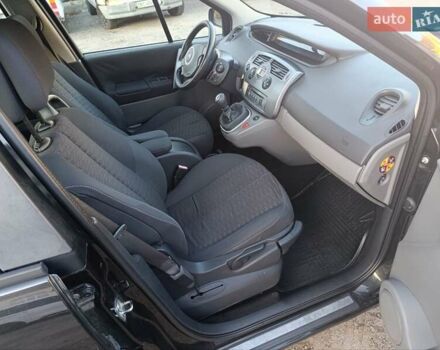 Черный Рено Сценик, объемом двигателя 1.5 л и пробегом 269 тыс. км за 4600 $, фото 11 на Automoto.ua