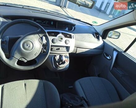 Чорний Рено Сценік, об'ємом двигуна 1.6 л та пробігом 246 тис. км за 4999 $, фото 5 на Automoto.ua