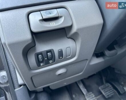 Черный Рено Сценик, объемом двигателя 1.6 л и пробегом 186 тыс. км за 5450 $, фото 20 на Automoto.ua