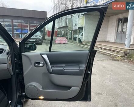 Чорний Рено Сценік, об'ємом двигуна 1.6 л та пробігом 174 тис. км за 6500 $, фото 45 на Automoto.ua