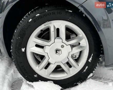 Черный Рено Сценик, объемом двигателя 1.9 л и пробегом 260 тыс. км за 4850 $, фото 17 на Automoto.ua