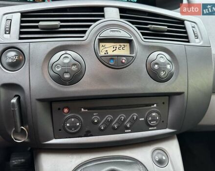 Черный Рено Сценик, объемом двигателя 1.6 л и пробегом 187 тыс. км за 5500 $, фото 19 на Automoto.ua