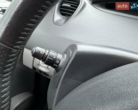 Черный Рено Сценик, объемом двигателя 1.6 л и пробегом 187 тыс. км за 5500 $, фото 22 на Automoto.ua