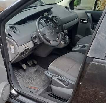 Черный Рено Сценик, объемом двигателя 2 л и пробегом 233 тыс. км за 5950 $, фото 2 на Automoto.ua